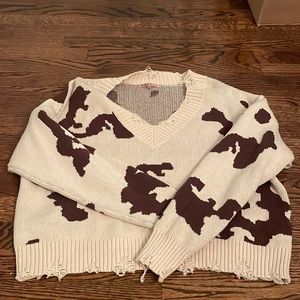 sweater from boutique in Florida